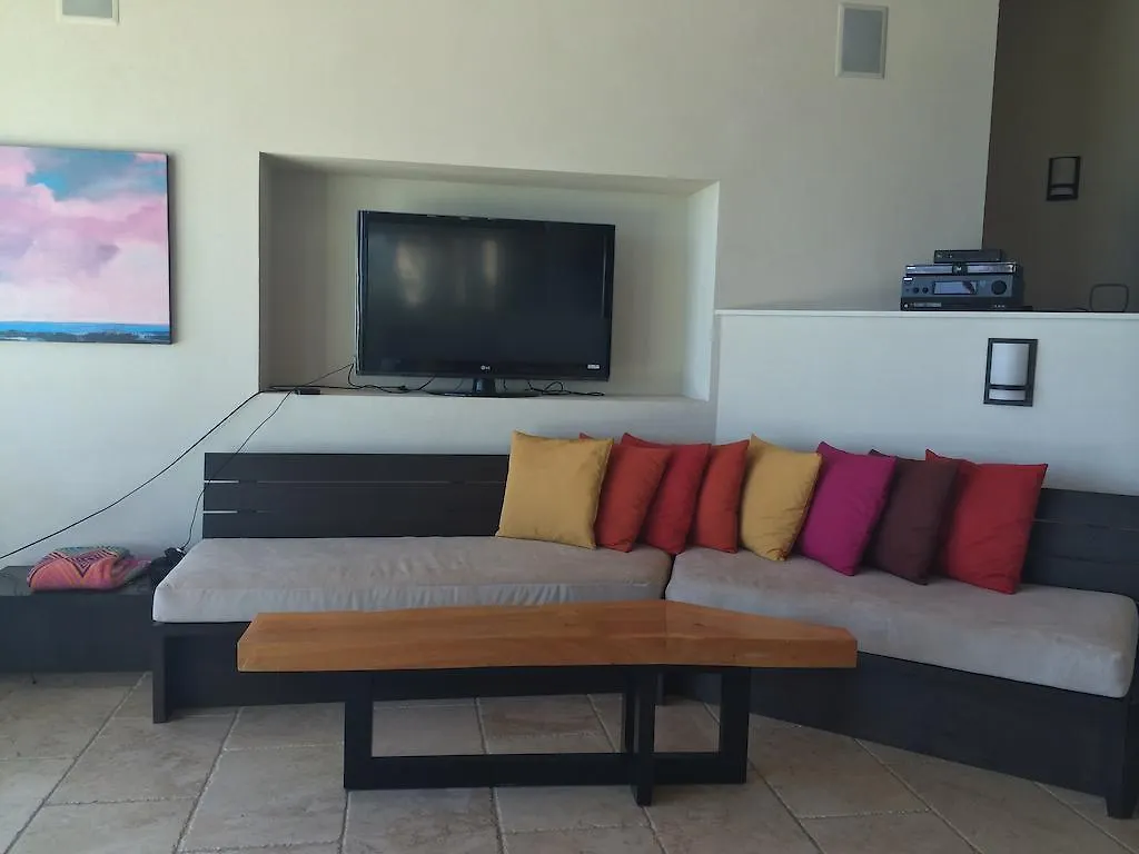 Hotel Sky Beach Club Governor S Harbour