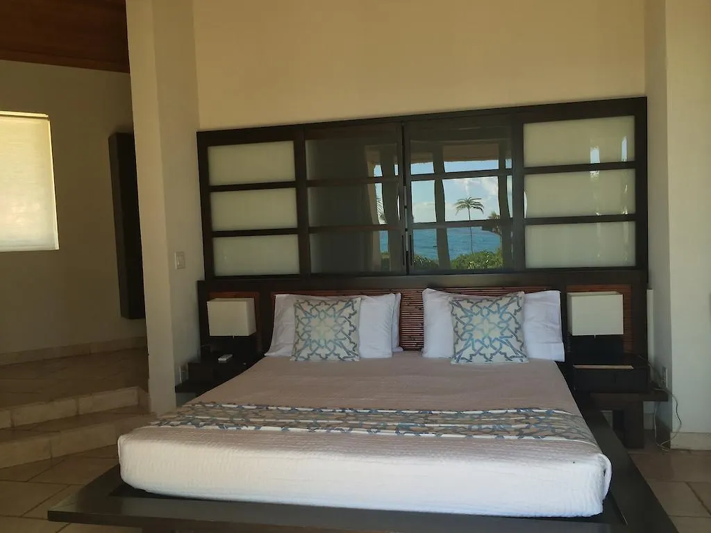 Sky Beach Club Governor S Harbour 4*,  Bahamas
