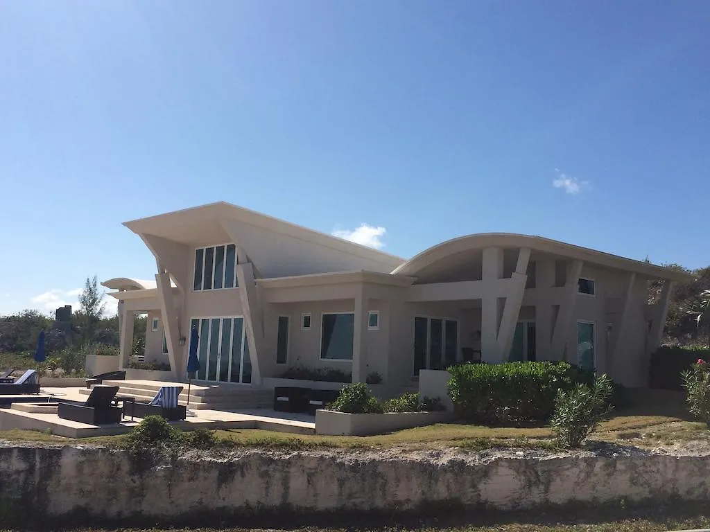Sky Beach Club Governor S Harbour 4*,  Bahamas