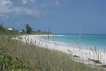 **** Hotell Sky Beach Club Governor's Harbour Bahamas