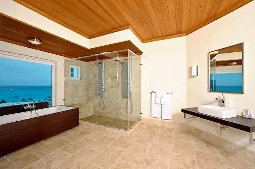 Sky Beach Club Governor's Harbour 4*,  Bahamas